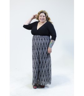 IGIGI MAXI DRESS BLACK AND WHITE CHEVRON PRINT SIZE 18/20
