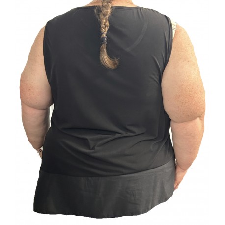 Size 3X Roz & Ali Black Top w/ Golden Studs