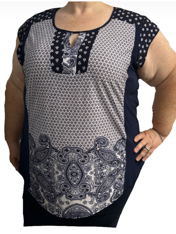 Size 3X Roz & Ali Patterned Top