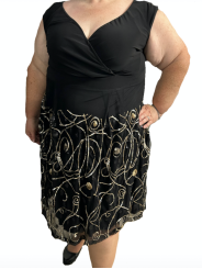 Size 18/20 - IGIGI Black Sparkly Dress