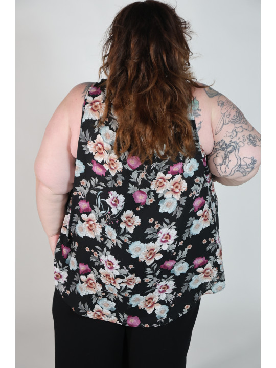 Lane Bryant Blk/Wht/Pnk  Floral Tunic Size 28