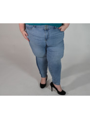 Light Blue Torrid Jeans Size 26
