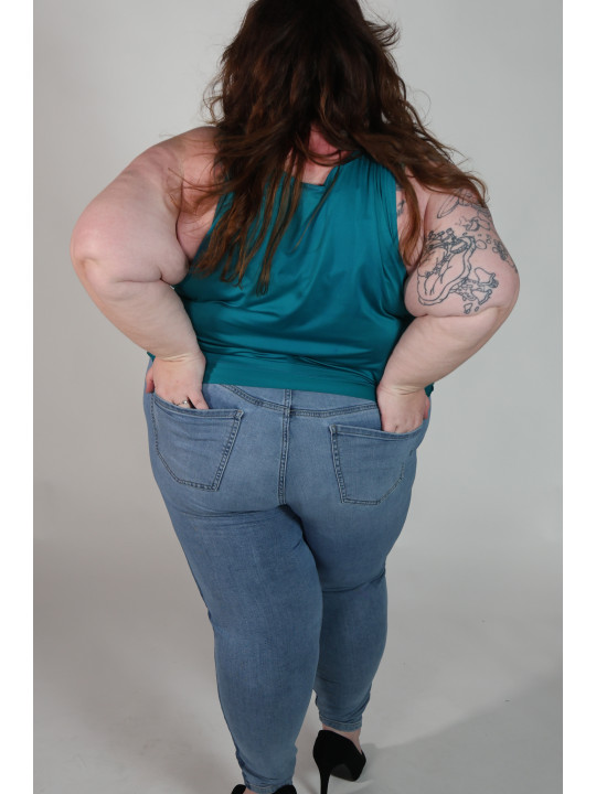 Light Blue Torrid Jeans Size 26 Light Blue Torrid Jeans Size 26