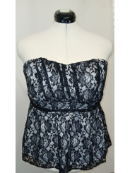 Torrid Black Lace Corset Size 18