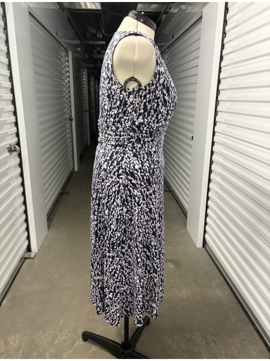 Jessica Howard Navy and Floral Dress Size 16