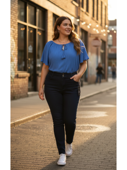 Chic Denim Dark Wash Jeans Size 24