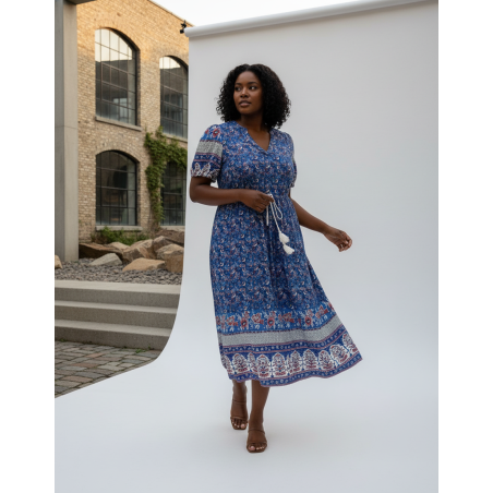 BLOOMCHIC Blue Floral Dress Size 14/16