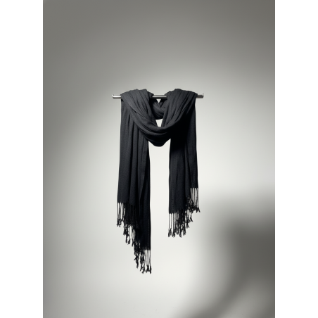 Black Cozy Scarf