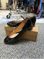 Dwarves Black Patent Leather Mary Janes Size 9