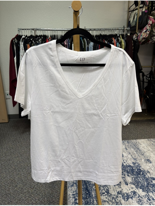 GAP White Basic Tee Size XL