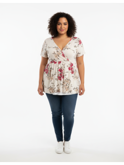 Torrid Super Soft Floral Blouse Size 3 (22/24)