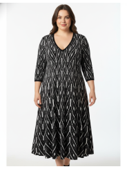 Lane Bryant Blk/Wht Knit Dress Size 22/24