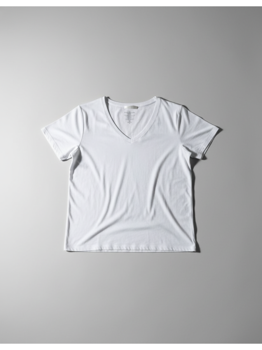 Ava & VIV White V-Neck Tee Size 3X