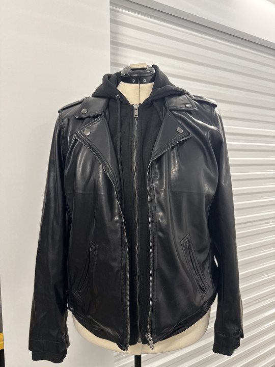 TORRID BLACK LEATHER JACKET SIZE 1